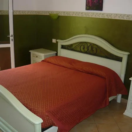 Gospodarstwo agroturystyczne Le Collinette Villanova d'Albenga