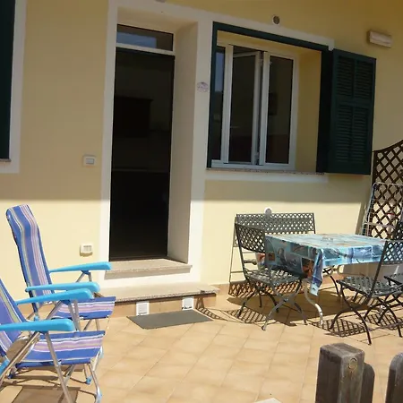 Le Collinette Alloggio per agriturismo *